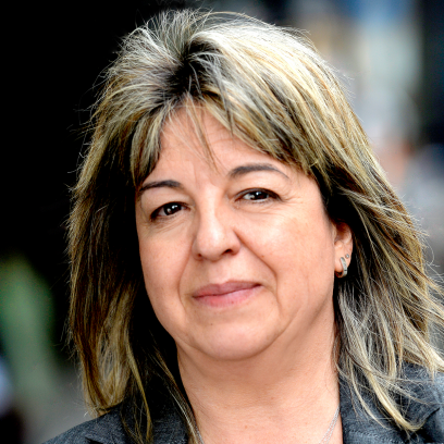 Headshot of Camelia Bus